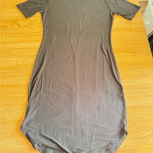 Derek Heart Charcoal Gray Top